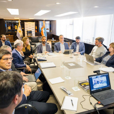 TERRA IGNIS PRESENTÓ SU PROYECTO INTEGRAL PARA EL DISEÑO ORGANIZACIONAL Y EL PLAN DE NEGOCIOS DE LA COMPAÑÍA