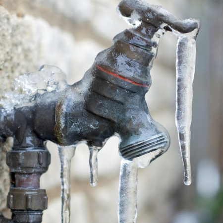 OPERATIVO INVIERNO 2025: Recomendaciones para proteger las cañerías del congelamiento
