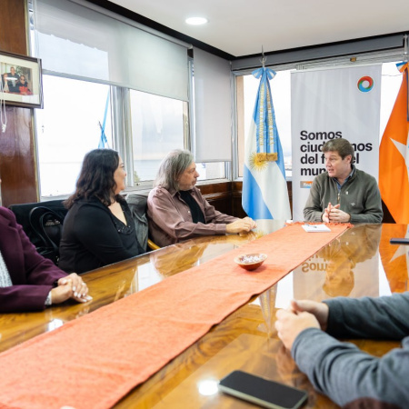 El secretario general de FADUN expresó al gobernador su respaldo en la lucha por sostener los puestos laborales de la provincia