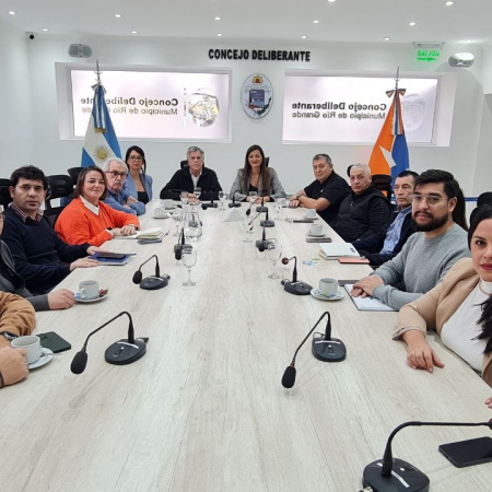 Concejales se reunieron con representantes de la Cámara de Comercio de Río Grande