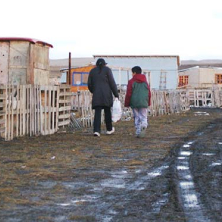 Dejaron sin bonos de gas a mamá con seis hijos del barrio El Mirador
