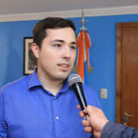 Gonzalo Ferro: “Necesitamos voces que defiendan a Tierra del Fuego frente al ajuste del Gobierno Nacional”
