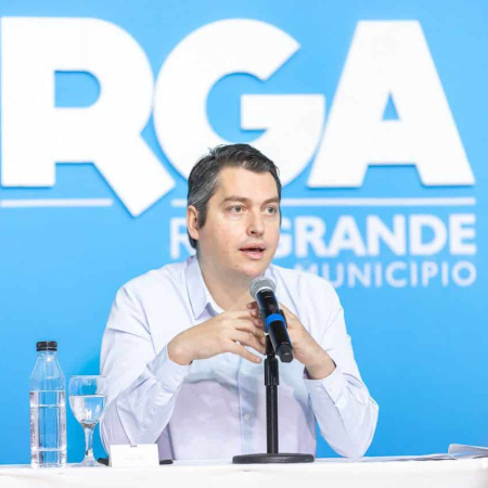Martín Pérez: "En Tierra del Fuego vemos un escenario de tercios en octubre"