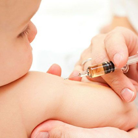 Lanzan campaña urgente de vacunación contra la coqueluche para menores de 2 años en Ushuaia