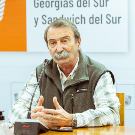 EL PUERTO DE USHUAIA, LAS SOSPECHOSAS DENUNCIAS DE NACIÓN, Y LA GEOPOLÍTICA