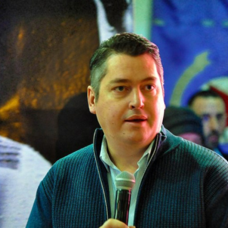Martín Perez: "Milei vacía el Estado y destruye la industria del país"