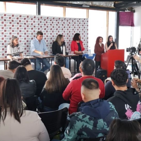 Debate entre candidatos a diputados en la UNTDF: "Giró en torno a tres ejes: salud, industria y soberanía”