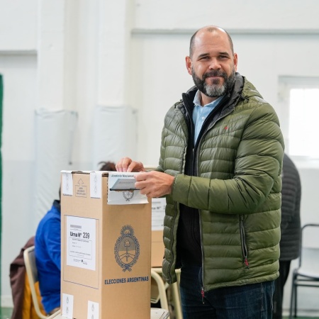 “CADA UNA DE LAS ELECCIONES SON SUMAMENTE IMPORTANTES, PORQUE MARCAN EL PRESENTE Y EL FUTURO DE LA ARGENTINA”