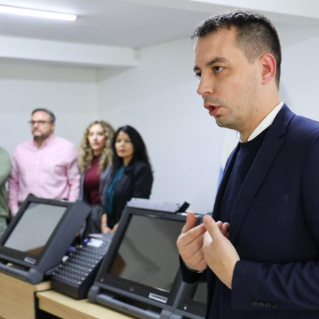 El Juzgado Electoral realizó la audiencia de verificación del sistema de Boleta Única Electrónica para las elecciones de directores de OSEF y CPS