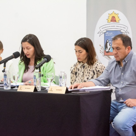 “Este presupuesto prioriza la inversión social, con políticas integrales que unen territorio, educación e igualdad"