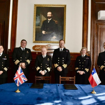 Argentina autoriza vuelos militares chilenos mientras Chile refuerza acuerdos con Gran Bretaña