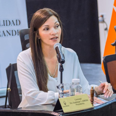 Zamora fue ratificada por unanimidad como presidente del Concejo Deliberante