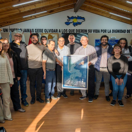 Municipio, Veteranos y Docentes Antárticos trabajan en acciones para abordar la temática soberanía en las escuelas