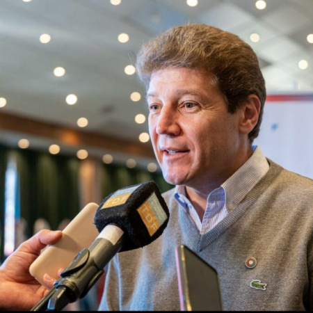 Gustavo Melella repudió la intervención militar de EE. UU. en Venezuela