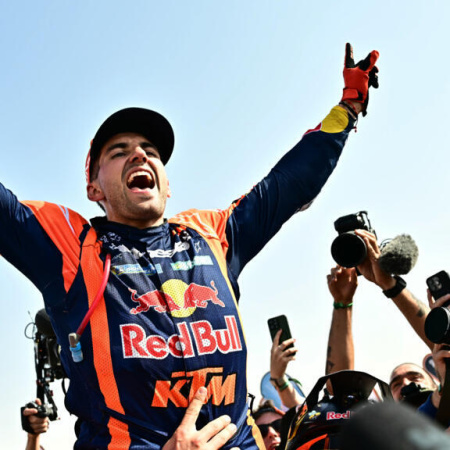 Histórico: el argentino Luciano Benavides ganó el Rally Dakar por 2 segundos tras una dramática definición en motos