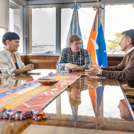 TELECOM ARGENTINA avanza en una agenda de trabajo conjunta con Tierra del Fuego para 2026