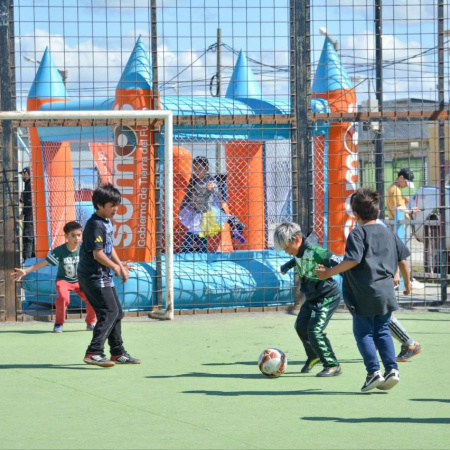 “Futbol de Barrio” avanzó hacia su gran final tras intensas jornadas
