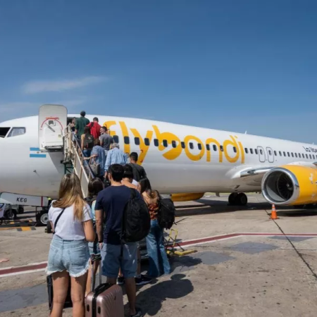 Flybondi y Almundo lanzan un nuevo acuerdo con 20% de descuento en pasajes para residentes y estudiantes fueguinos