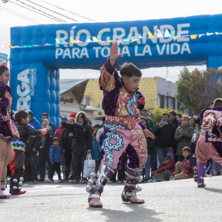 Río Grande se vistió de carnaval con mas de 500 artistas de la provincia