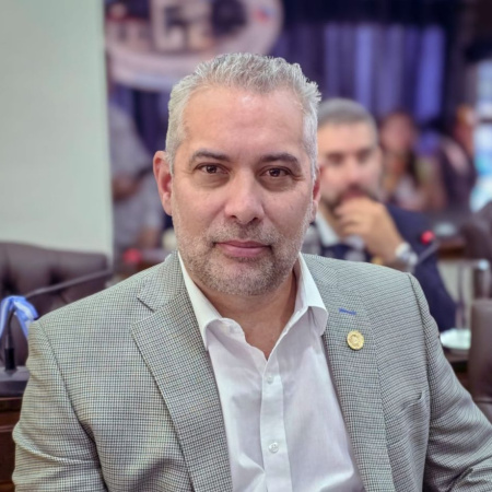 "NO ES RIGI SÍ O RIGI NO: ES SOBERANÍA Y PRIORIDADES PARA TIERRA DEL FUEGO"