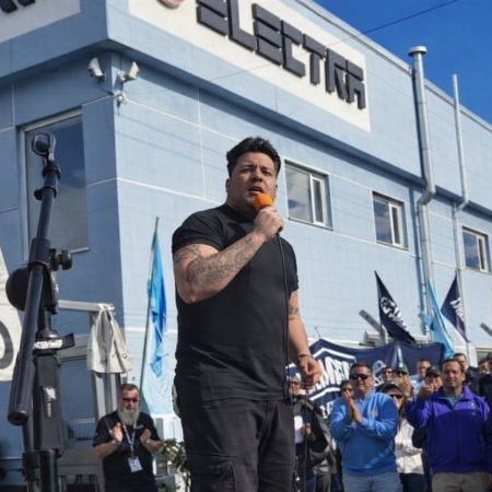 López: “Hay compañeros que se llevan un bolsón de comida con lágrimas en los ojos”