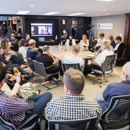 Gobierno trazó una agenda conjunta con representantes de las cámaras Industriales Fueguinas