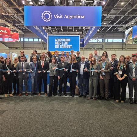 El INFUETUR promocionó la oferta verano en la Feria Internacional ITB