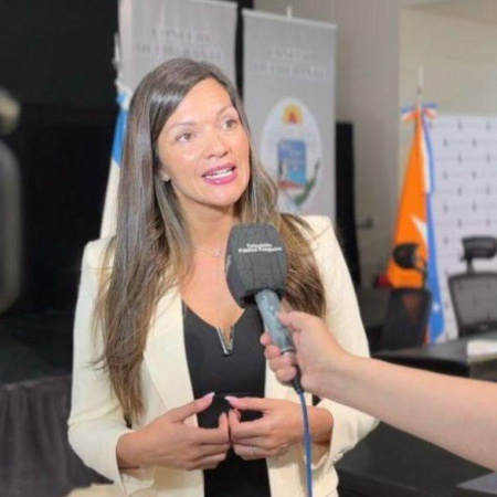 Zamora: “El Gobierno ajusta donde más duele y deja fuera a los más vulnerables”