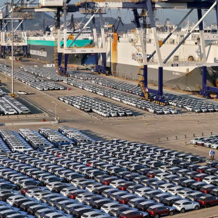 El Gobierno tiene listo el decreto que bajará las retenciones a la exportación de autos: cómo será y qué podría frenarlo