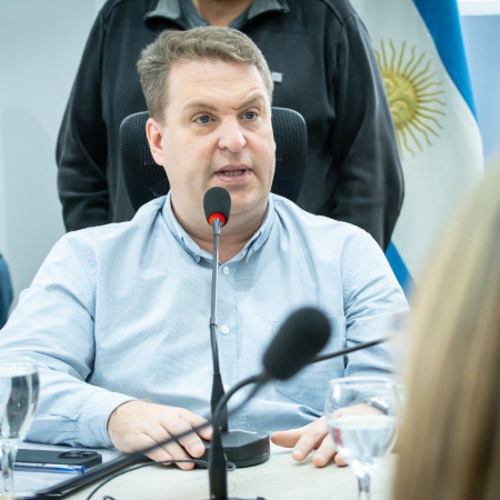 Von der Thusen cuestionó la falta de acción de la Fiscalía y advirtió por el impacto del conflicto portuario