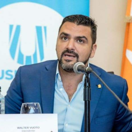 Ley de Goteo aprobada: “Se acabó el malgasto irresponsable de la provincia”