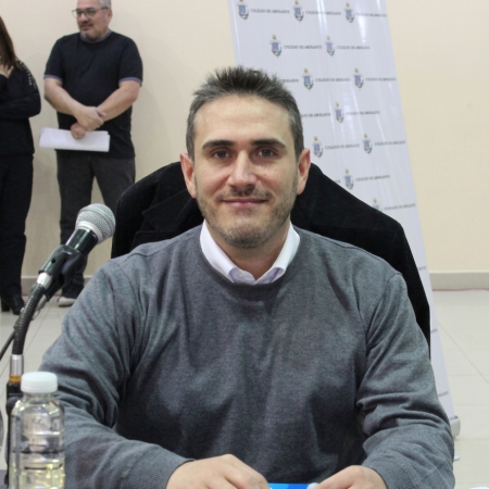 Maximiliano Ybars: “La política se está cagando en la gente”