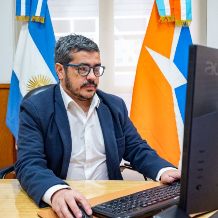 Iriarte: “Mientras la legislatura estaba por sesionar, la deuda con la Municipalidad de Ushuaia llegó a 14 mil millones de pesos"