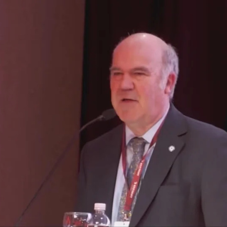 El secretario de Agricultura se enojó porque no lo aplaudían los chacareros: "Pónganle onda y flow"