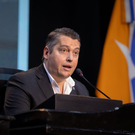 Martín Perez pidió resguardar el empleo petrolero y sostener la producción energética
