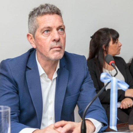 Löffler criticó al Gobierno provincial y apuntó contra la reforma constitucional