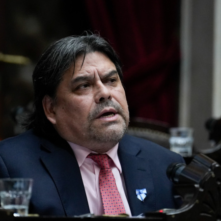 Araujo exige explicaciones por fondos no transferidos a bomberos voluntarios