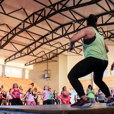Jornada solidaria de Zumba y Body Combat para celebrar el aniversario de Tierra del Fuego