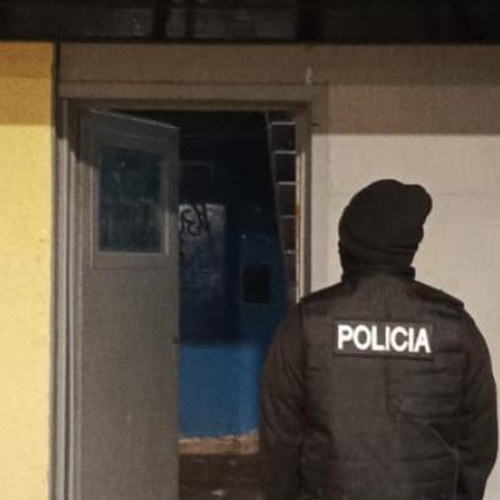 Allanamientos en Rio Grande: Secuestro de mercadería, una aprehensión y hallazgo de drogas