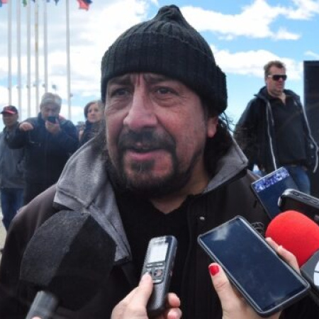 Martínez denunció que Mirgor comenzó con despidos de trabajadores efectivos y el conflicto se profundiza