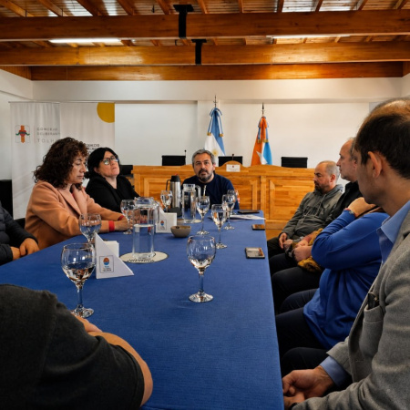 OSEF fortalece su presencia en Tolhuin con un proyecto de sede propia y farmacia