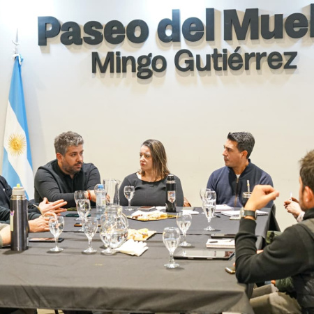 Gobierno se reunió con el Automóvil Club Rio Grande para articular el acompañamiento a la 51.ª Edición del Gran Premio de la Hermandad