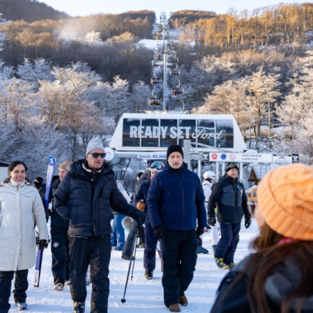 Scioli destacó el potencial turístico de Ushuaia y aseguró que hay "las mejores expectativas" para la temporada de nieve