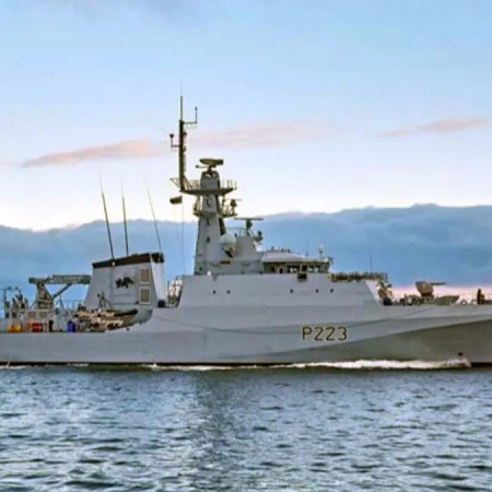 Diputados exigieron explicaciones al Gobierno por el paso del buque británico HMS Medway