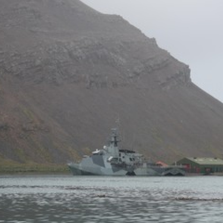Londres rechazó las quejas del Gobierno por la navegación en aguas argentinas de un buque de guerra que zarpó de las islas
