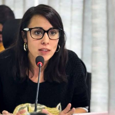 “El Puerto pertenece a la provincia y debe ser restituido”