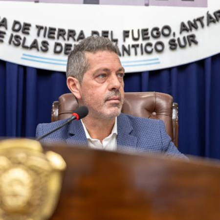 Löffler ratificó su candidatura a intendente y aseguró que no hará ningún acuerdo con Melella