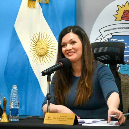 Zamora pidió explicaciones por el buque VS Promise y cuestionó la política nacional en el Atlántico Sur