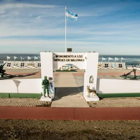 Tierra del Fuego AeIAS reafirma su compromiso con la defensa de la soberanía Argentina en el Atlántico Sur