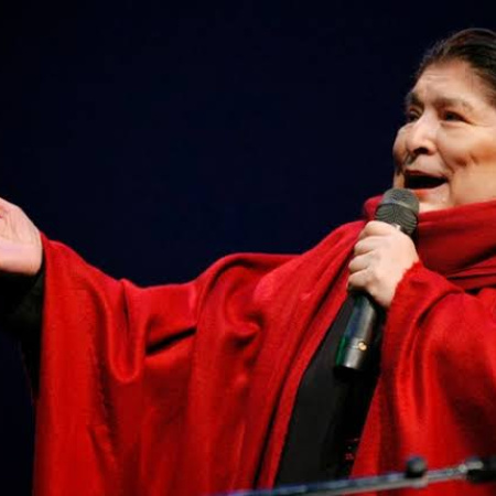 Carlos Gómez anunció un homenaje a Mercedes Sosa con la Orquesta Municipal Kayén